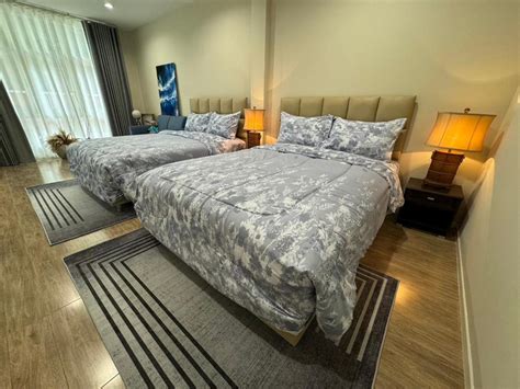 Sukhumvit Hotel near Terminal 21, Em Quartier, BTS .